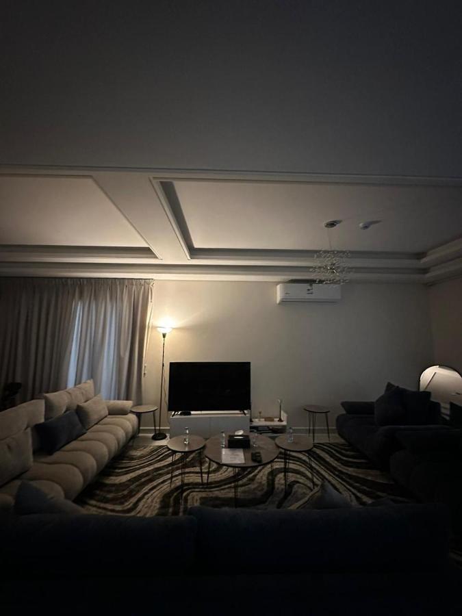 Apartment بمدخل خاص La Village *